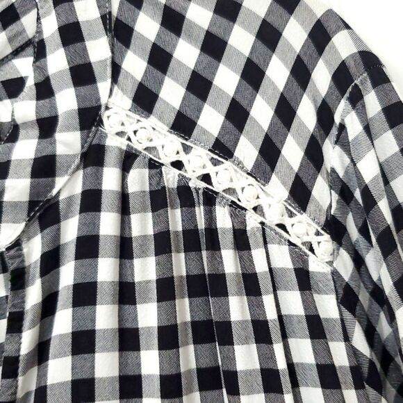 Crown and Ivy Plus Size Black/ White Checkered 3/4 Sleeve Peasant DRESS, Size 3X - Picture 6 of 9